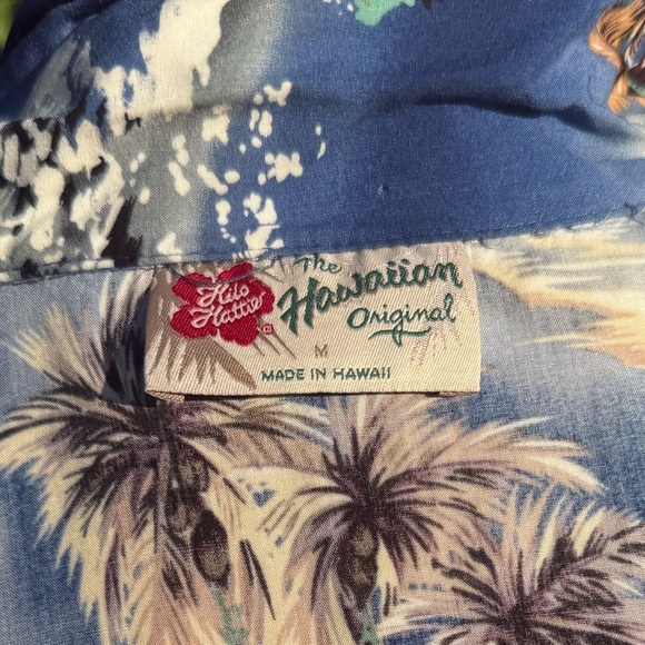 Hilo Hattie Blue Tropical Button Down Shirt - Picture 7 of 8